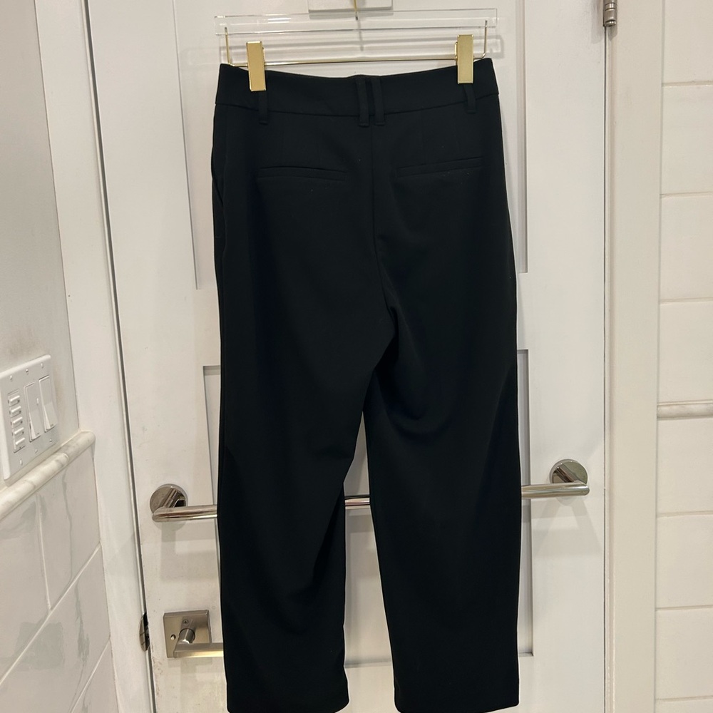 Reitman’s Ladies Size 10P Dress Pants (Fits like Capris on me at 5 8”) - Picture 4 of 4